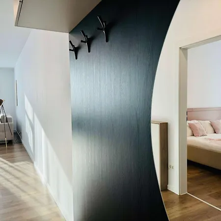 Appartement Joy Nord One N2-1 *